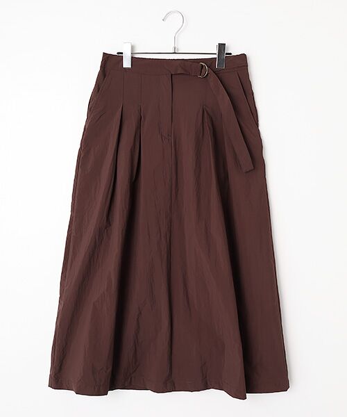 LOGEMENT DE CLAIRE / ロジュモンドクレール ロング・マキシ丈スカート | 【LOURMARIN】タックフレアースカート（ブラウン）