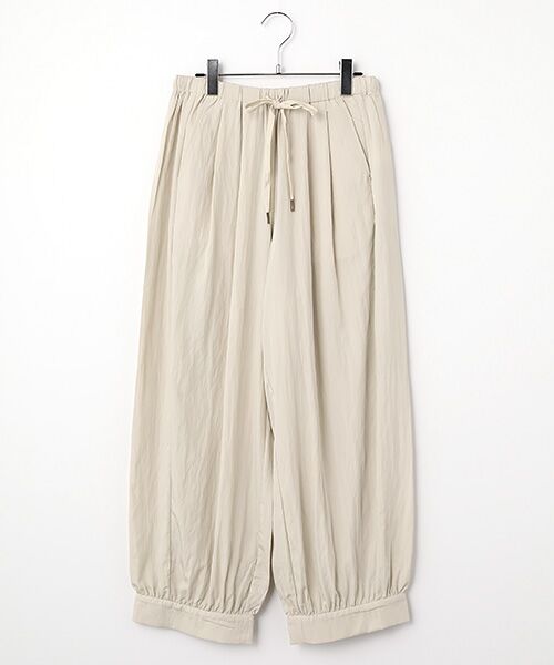 LOGEMENT DE CLAIRE / ロジュモンドクレール その他パンツ | コクーンイージーパンツ（ライトベージュ）
