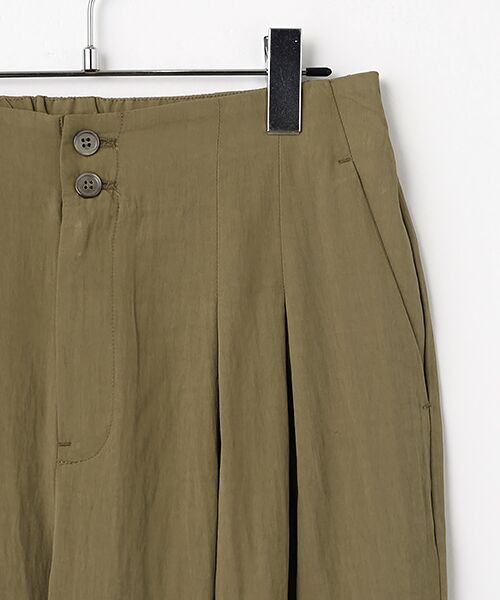 LOGEMENT DE CLAIRE / ロジュモンドクレール その他パンツ | タックストレートパンツ | 詳細3