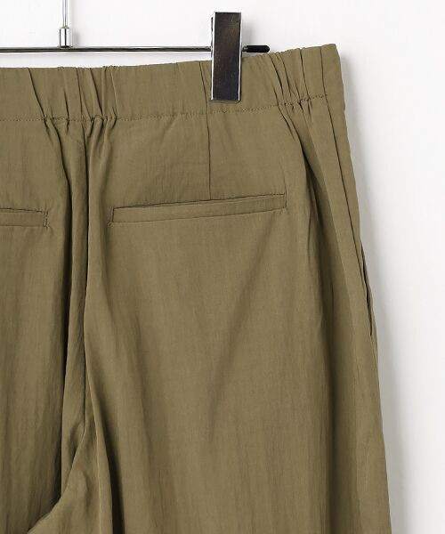 LOGEMENT DE CLAIRE / ロジュモンドクレール その他パンツ | タックストレートパンツ | 詳細4