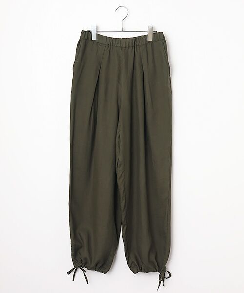 LOGEMENT DE CLAIRE / ロジュモンドクレール その他パンツ | 【LOURMARIN】レーヨン麻ギャザーバレルパンツ（スミクロ）
