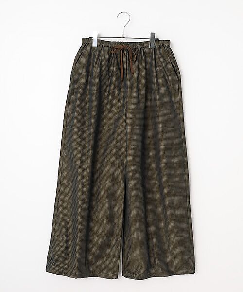 LOGEMENT DE CLAIRE / ロジュモンドクレール その他パンツ | 【LOURMARIN】メモリータフタドロストパンツ（ブラウン）