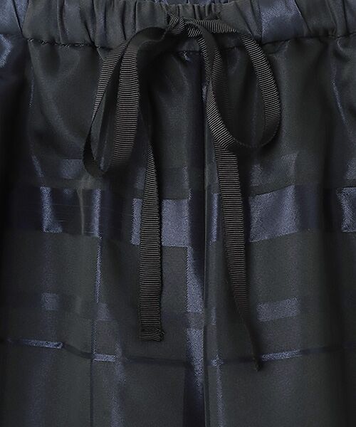 LOGEMENT DE CLAIRE / ロジュモンドクレール その他パンツ | 【LOURMARIN】メモリータフタドロストパンツ | 詳細10