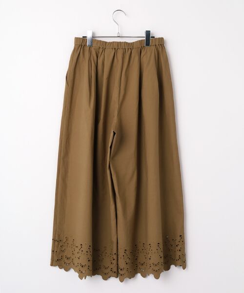 LOGEMENT DE CLAIRE / ロジュモンドクレール その他パンツ | 【LOURMARIN】スカラップ刺しゅうワイドキュロット | 詳細1