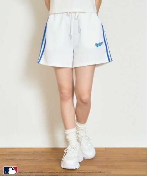 Lovetoxic / ラブトキシック ショート・ハーフ・半端丈パンツ | 【LTXC】【MLB】【吸水速乾/さらさら】ラインパンツ（オフ ホワイト）