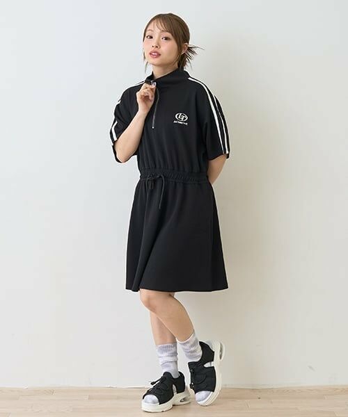 Lovetoxic / ラブトキシック ミニ丈・ひざ丈ワンピース | 【LTXC】【接触冷感／ひんやり】トラックワンピース（黒）