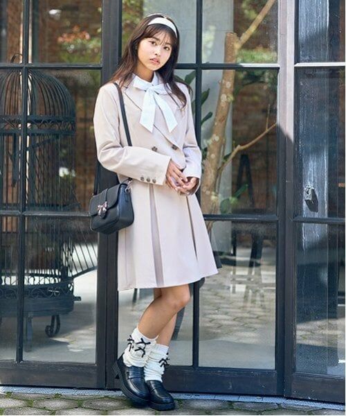 Lovetoxic / ラブトキシック ミニ・ひざ丈スカート | 【卒服】【セレモニー】タックフレアジャンスカ（薄ベージュ）