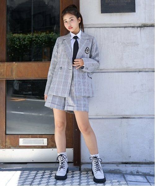 Lovetoxic / ラブトキシック セットアップ | 【卒服】【セレモニー】エンブレムつきジャケットショートパンツセットアップ(グレー)