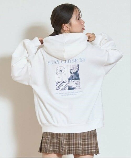 Lovetoxic / ラブトキシック パーカー | フォトルーズプルパーカ（オフ ホワイト）