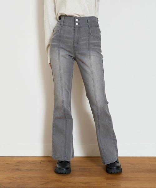 Lovetoxic / ラブトキシック その他パンツ | スタイルアップフレアデニム（グレー）