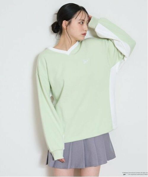 Lovetoxic / ラブトキシック スウェット | 【Reebok】ルーズスウェット（ライト グリーン）