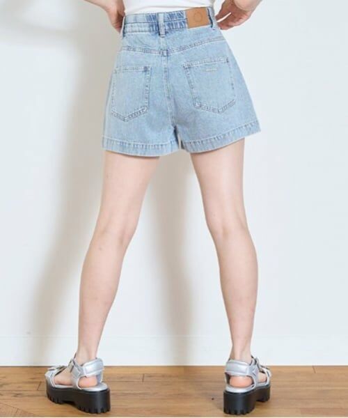 Lovetoxic / ラブトキシック ショート・ハーフ・半端丈パンツ | 【GOODPRICE】【綿100％】プレートロゴデニムショートパンツ（ライト ブルー）