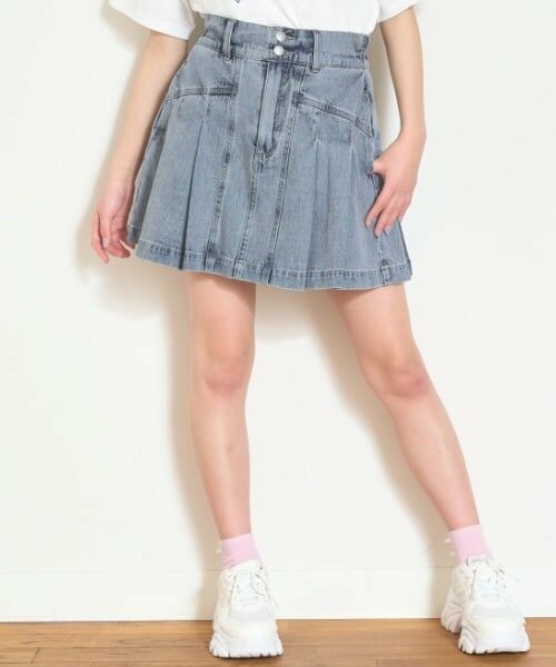 Lovetoxic / ラブトキシック ショート・ハーフ・半端丈パンツ | 美脚見えデニムプリーツスカパン（ライト ブルー）