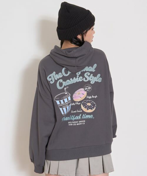 Lovetoxic / ラブトキシック パーカー | バックサガラルーズパーカ（チャコール）