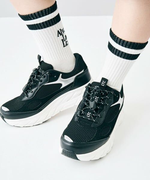 Lovetoxic / ラブトキシック スニーカー | 【ラク軽】軽量ドローコードスニーカー（黒）