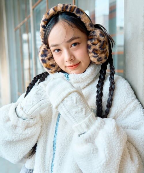 Lovetoxic / ラブトキシック 手袋 | ケーブル編み手袋（アイボリー）