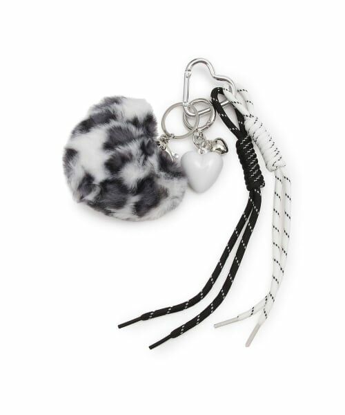 Lovetoxic / ラブトキシック チャーム | レオパードファーチャーム（白）