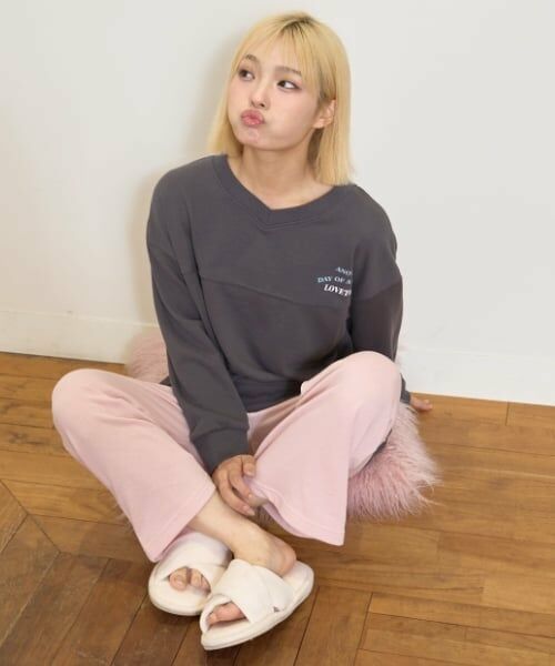 Lovetoxic / ラブトキシック ルームウェア | 【ルームウェア/パジャマ】Vネックミニ裏毛長袖トップス＆パンツセット（チャコール）