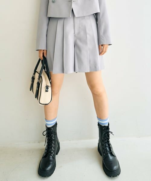 Lovetoxic / ラブトキシック スラックス・ドレスパンツ | プリーツキュロット（ライト グレー）