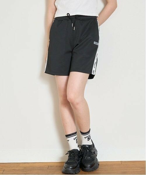 Lovetoxic / ラブトキシック ショート・ハーフ・半端丈パンツ | 【7days】【GOODPRICE】ロゴラインショートパンツ（黒）