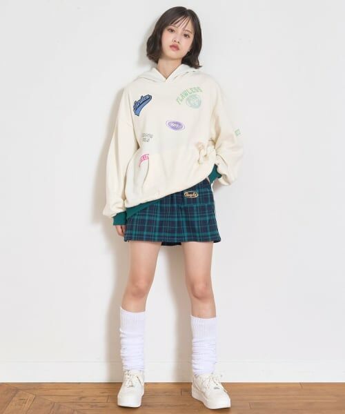 Lovetoxic / ラブトキシック ショート・ハーフ・半端丈パンツ | 【7days】サイドラインスカパン（グリーン）