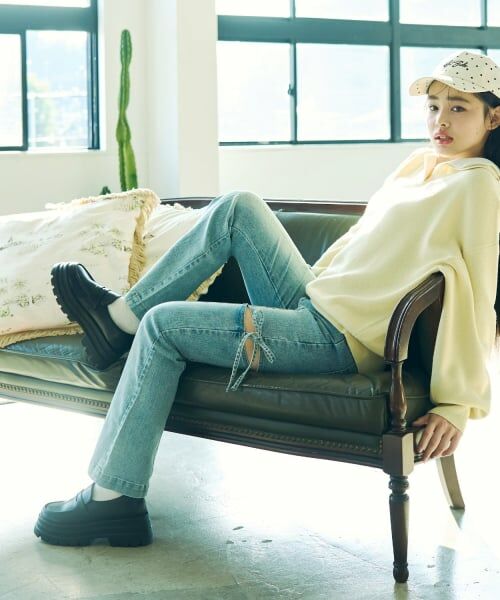 Lovetoxic / ラブトキシック その他パンツ | スリットリボンフレアデニムパンツ（ブルー）