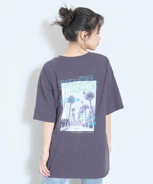 Lovetoxic / ラブトキシック Tシャツ | 【綿100%】バックフォトルーズ半袖T（チャコール）