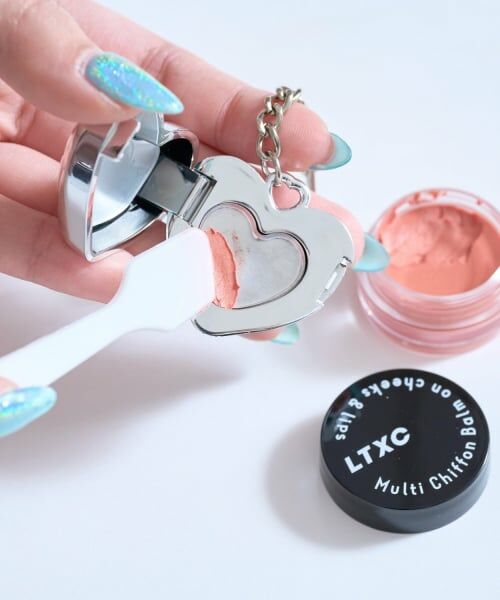Lovetoxic / ラブトキシック チャーム | ハート型コスメキーホルダー | 詳細3