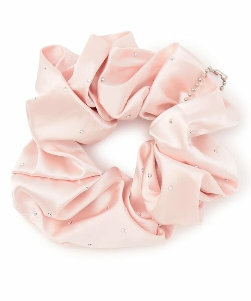 Lovetoxic / ラブトキシック ヘアゴム・シュシュ | ストーンつきサテンシュシュ（ピンク）
