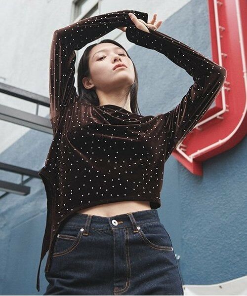 LUKU nari / ルクナーリ Tシャツ | ベロアスパンコールプルオーバー（コゲ茶）