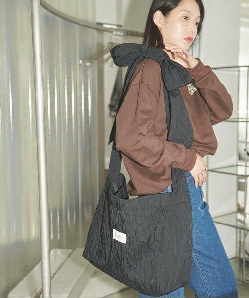 LUKU nari / ルクナーリ ショルダーバッグ | リボンショルダーバッグ（黒）