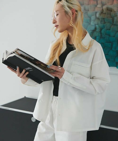 LUKU nari / ルクナーリ シャツ・ブラウス | ナイロンオーバーシャツ（アイボリー）