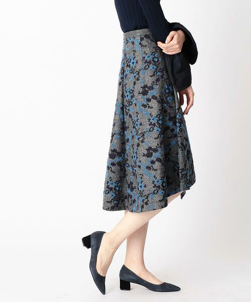 LUMINOSO COMMECA / ルミノーゾ・コムサ ミニ・ひざ丈スカート | 花刺繍フレアスカート | 詳細2