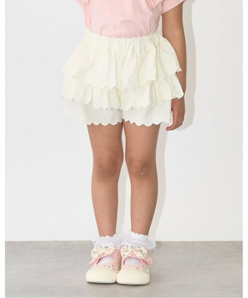 Lycee mine / リセマイン ショート・ハーフ・半端丈パンツ | ハート刺しゅうスカラップティアードスカパン（オフホワイト）