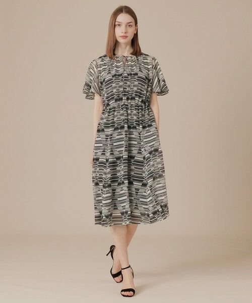 MACKINTOSH LONDON(L Size) / マッキントッシュ ロンドン (エル サイズ) ロング・マキシ丈ワンピース | 【L】ダイヤボーダープリントワンピース | 詳細1