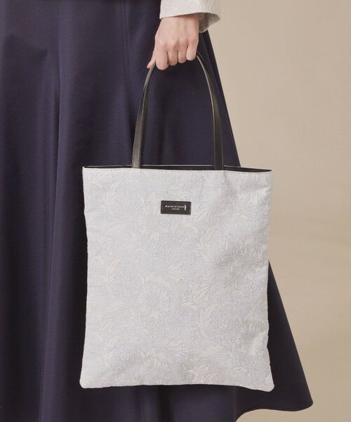 MACKINTOSH LONDON / マッキントッシュ ロンドン  メッセンジャーバッグ・ウエストポーチ | 【BIBURY FLOWER】バイブリージャカードリバーシブルバッグ | 詳細1