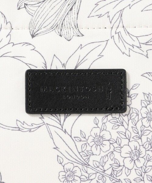 MACKINTOSH LONDON / マッキントッシュ ロンドン  メッセンジャーバッグ・ウエストポーチ | 【BIBURY FLOWER】バイブリープリントトートバッグ | 詳細10