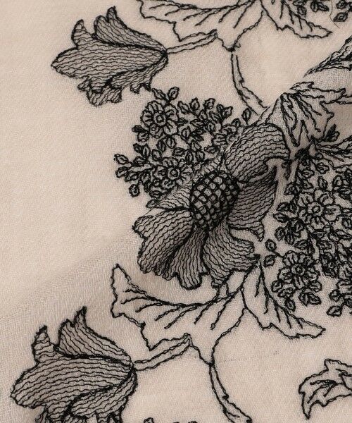 MACKINTOSH LONDON / マッキントッシュ ロンドン  マフラー・ショール・スヌード・ストール | バイブリーエンブロイダリーストール | 詳細3