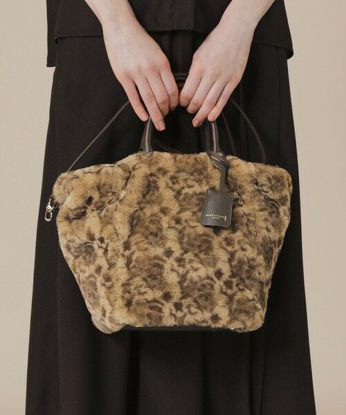 MACKINTOSH LONDON / マッキントッシュ ロンドン  メッセンジャーバッグ・ウエストポーチ | 【婦人画報11月号掲載】エコペルファーバイブリーBAG | 詳細1