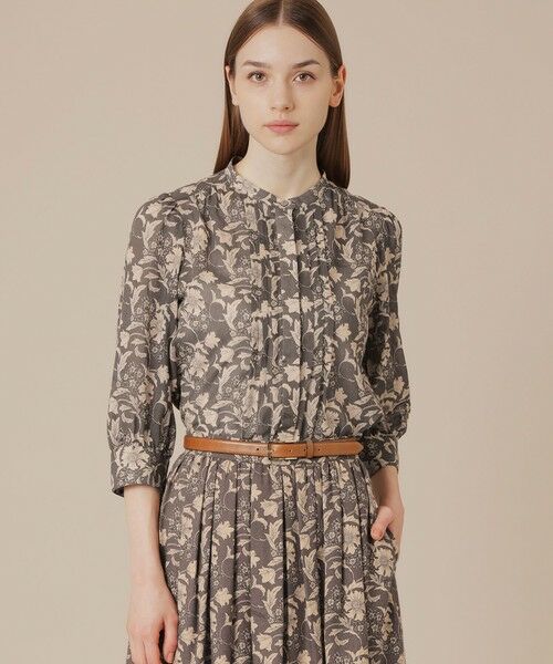MACKINTOSH LONDON/マッキントッシュ ロンドン 【BIBURY FLOWER】シルエットバイブリーボイルブラウス チャコールグレー 40 MACKINTOSH LONDON/マッキントッシュ ロンドン 【BIBURY FLOWER】シルエットバイブリーボイルブラウス チャコールグレー 40