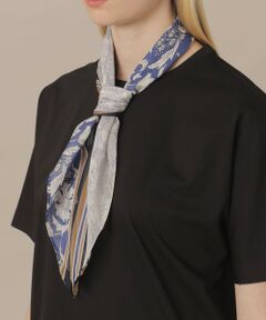 MACKINTOSH LONDON / マッキントッシュ ロンドン  マフラー・ショール・スヌード・ストール | 【婦人画報4月号掲載】【BIBURY FLOWER】バイブリーフラワーパネルスクエアスカーフ