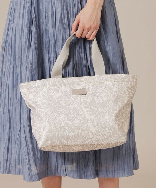 MACKINTOSH LONDON / マッキントッシュ ロンドン  メッセンジャーバッグ・ウエストポーチ | 【eclat5月号掲載】レインタフタプリントトートバッグ | 詳細2