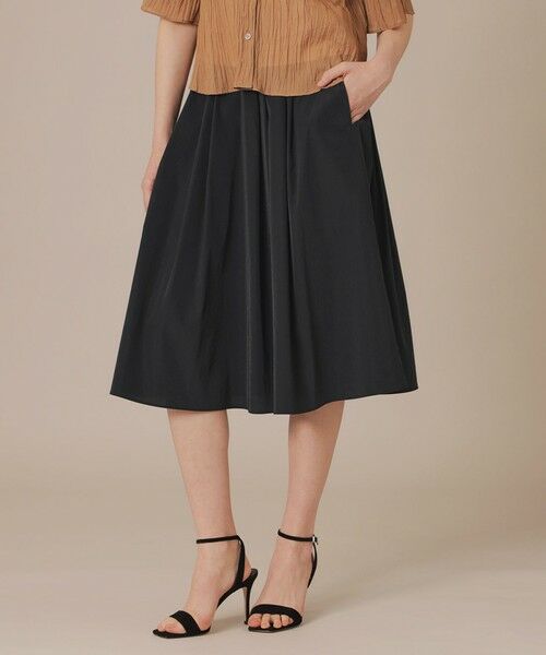 MACKINTOSH LONDON / マッキントッシュ ロンドン  ロング・マキシ丈スカート | ストレッチタフタタックスカート（ブラック）