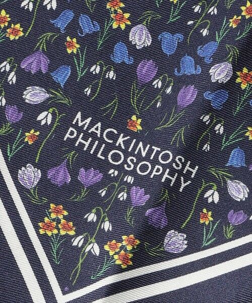 MACKINTOSH PHILOSOPHY / マッキントッシュ フィロソフィー マフラー・ショール・スヌード・ストール | Snowblue Garden トライアングルスカーフ | 詳細6