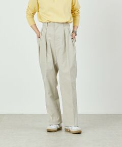 【ユニセックス】<br>GREY LABEL ライトチノスラックス<br /><br />インプリーツが英国的でクラシックな印象の2プリーツテーパードパンツ。少しゆったりとしたシルエットで、様々なトップスと合わせやすいバランスのパンツです。<br /><br />【素材】<br />ナチュラルシワ加工を施し綿のような風合いに仕上げています。<br /><br>※1・2サイズはレディース向け、5・6サイズはメンズ向けのパターン設計にしています。<br /><br />おすすめ着用期間:春/夏/秋/冬<br /><br />マッキントッシュ フィロソフィーのグレーラベルは、男女でシェアできるユニセックスのアウターウェアや、同じ柄を使った男女それぞれのアイテムなど、ユニセックスなムードの軽やかなコレクションです。<br /><br />※サイズについては、仕様書のサイズを記載しており、多少の誤差が出る場合がございます。<br>※この商品はサンプルでの撮影を行っています。<br>実際の商品とイメージ、仕様が異なる場合がございます。