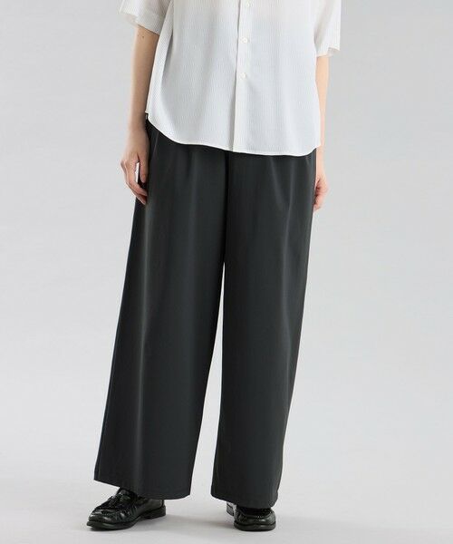 MACKINTOSH PHILOSOPHY / マッキントッシュ フィロソフィー その他パンツ | GREY LABEL テックジャージーワイドパンツ(ブラック1)