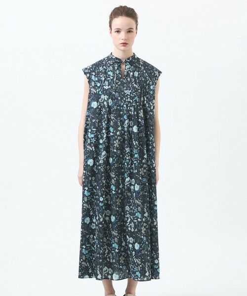 MACKINTOSH PHILOSOPHY / マッキントッシュ フィロソフィー ロング・マキシ丈ワンピース | 【LEEweb/蛯原友里さん着用】リバティプリントピンタックフレアワンピース | 詳細4