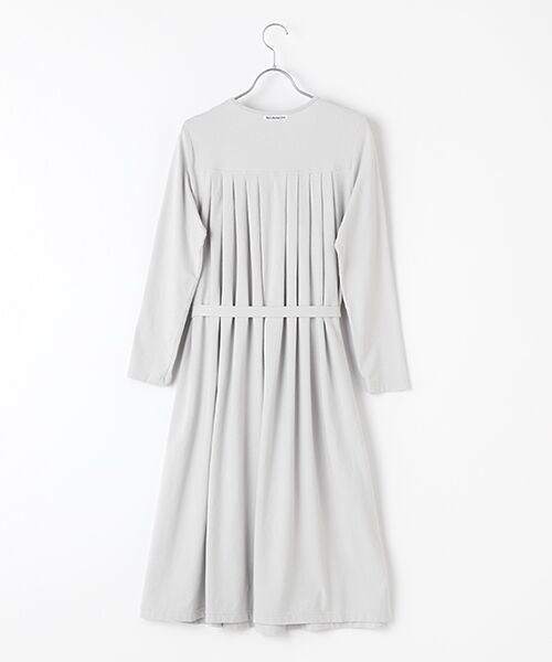 Mademoiselle NON NON / マドモアゼルノンノン ミニ丈・ひざ丈ワンピース | スヴィン×スライディングベア天竺　クルーネックワンピース | 詳細1