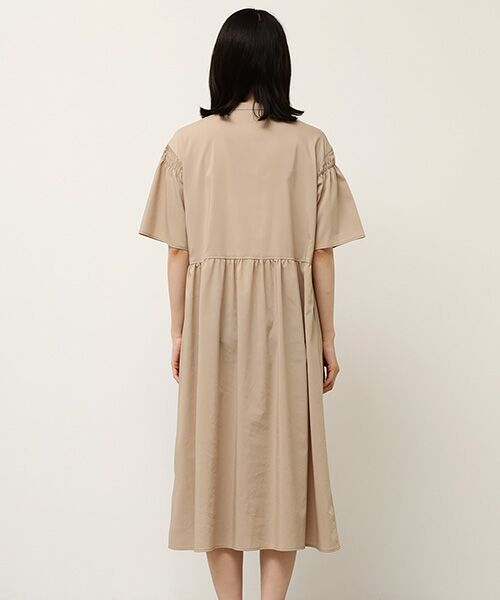 【美品】MACKINTOSH LONDON ベージュ 三角模様 シャツワンピース 美品】MACKINTOSH LONDON ベージュ 三角模様 シャツワンピース