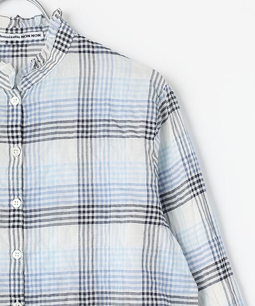 Mademoiselle NON NON / マドモアゼルノンノン シャツ・ブラウス | シャーリング グラデーションチェック柄スタンドフリルブラウス | 詳細5